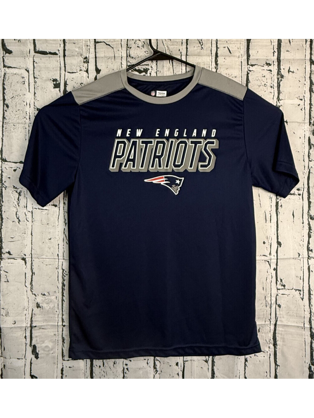 NFL Team Apparel New England Patriots Shirt Mens Large Blue Grey Performance Tee